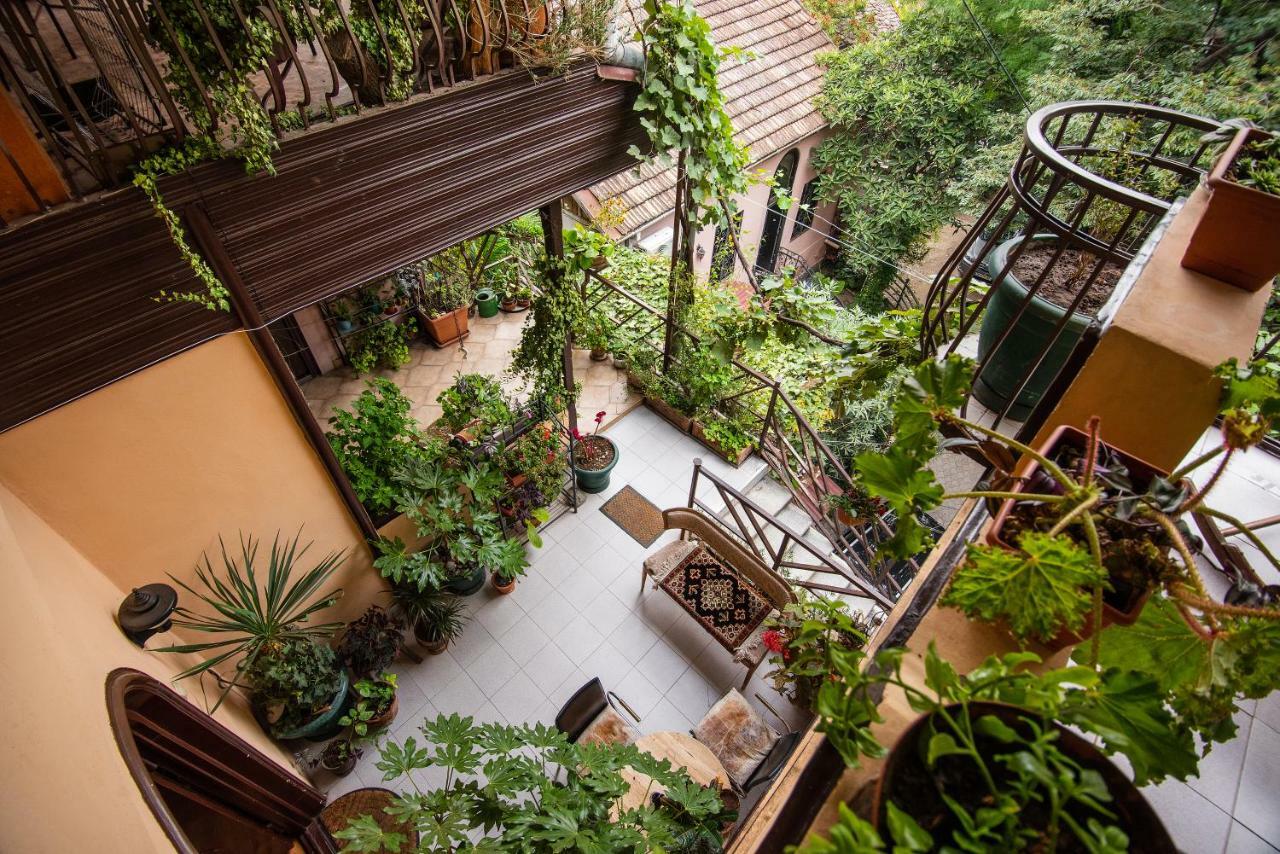 Lia'S Guest House Tbilisi Luaran gambar