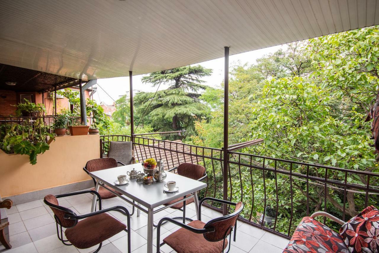 Lia'S Guest House Tbilisi Luaran gambar